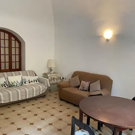 In Centro Storico Διαμέρισμα Finale Ligure